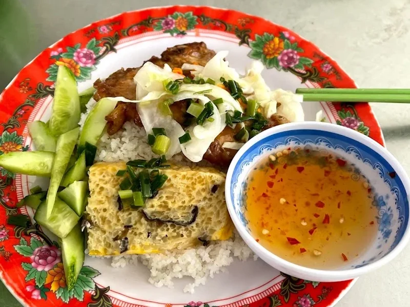 Cơm tấm Định Quán