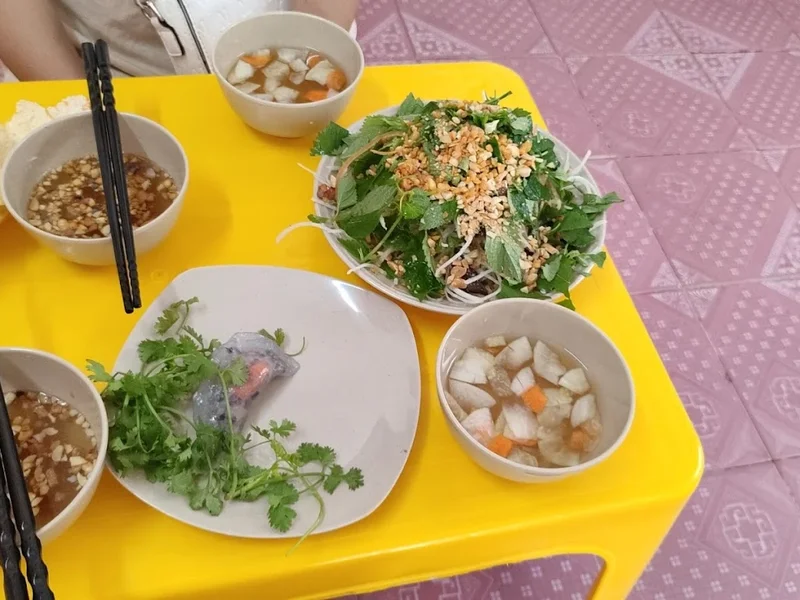Quán ăn vặt xế chiều