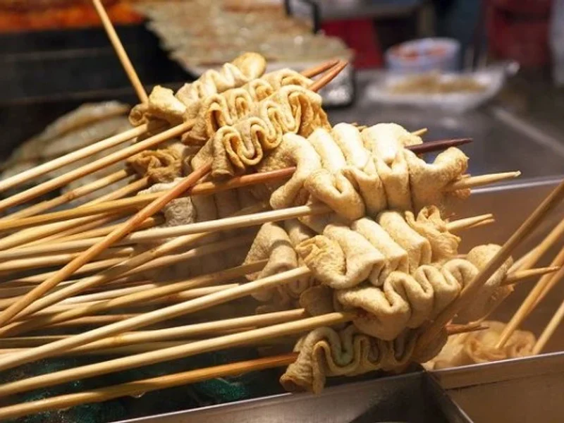 Thế giới đồ ăn vặt ( Ăn Vặt Em Phương)