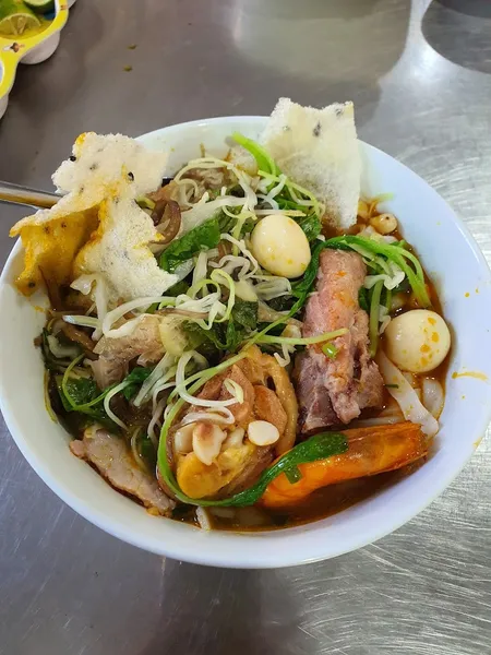 Mì Quảng - Bún Bò Thiên Ân