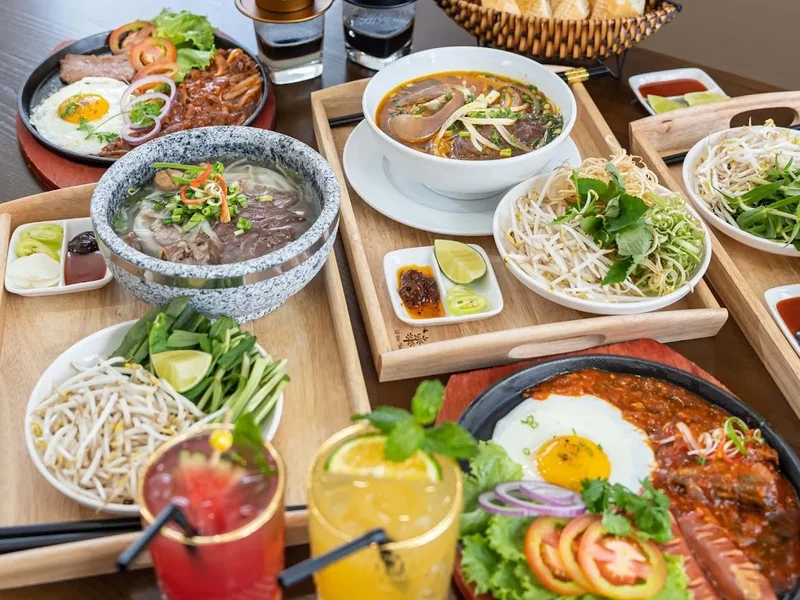 Nhà hàng Á - Âu Sunshine Cuisine (Long Khánh)