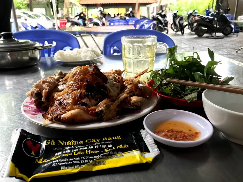 Quán Gà Nướng Cây Bàng