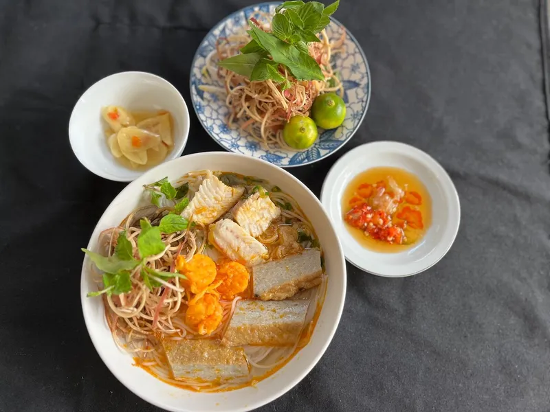 Bún Cá Kiên Giang - Thuý Diệu