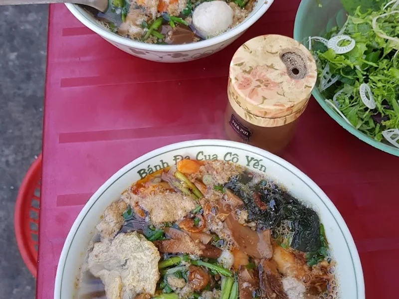 Bánh đa cua Cô Yến