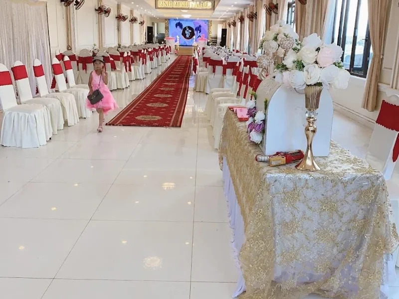 Nhà Hàng Tiệc Cưới Bình Minh Palace