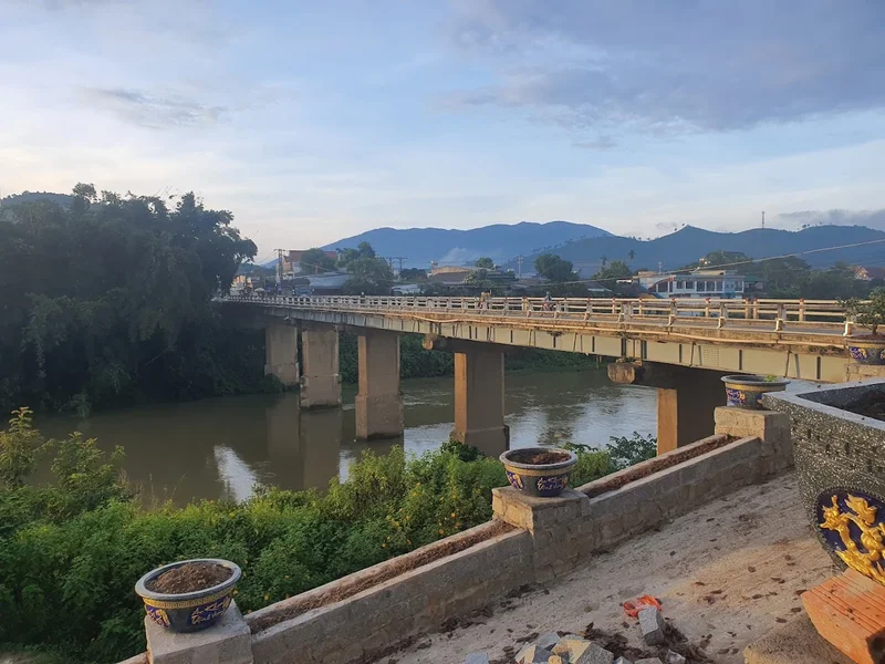 Nhà hàng tiệc cưới - Nhà nghỉ Hiền Hoà