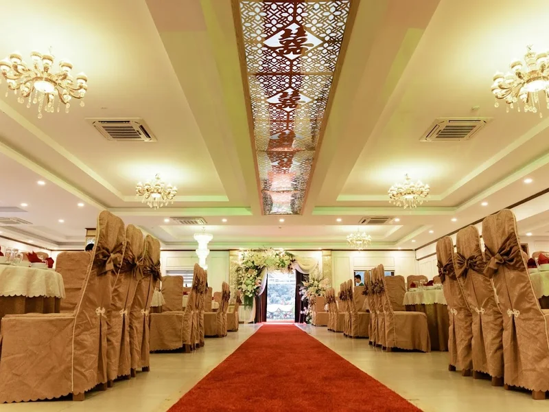 Nhà hàng tiệc cưới violet