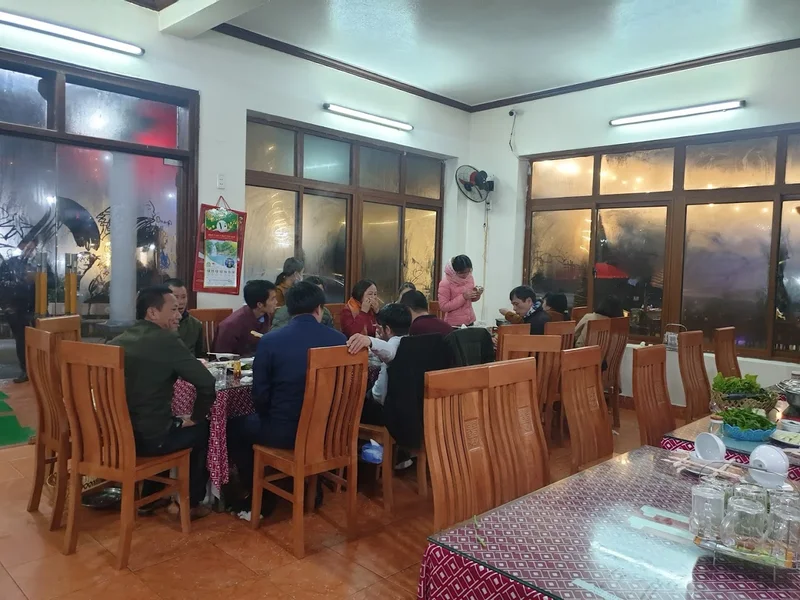 Nhà Hàng Hải Đăng Tam Đảo