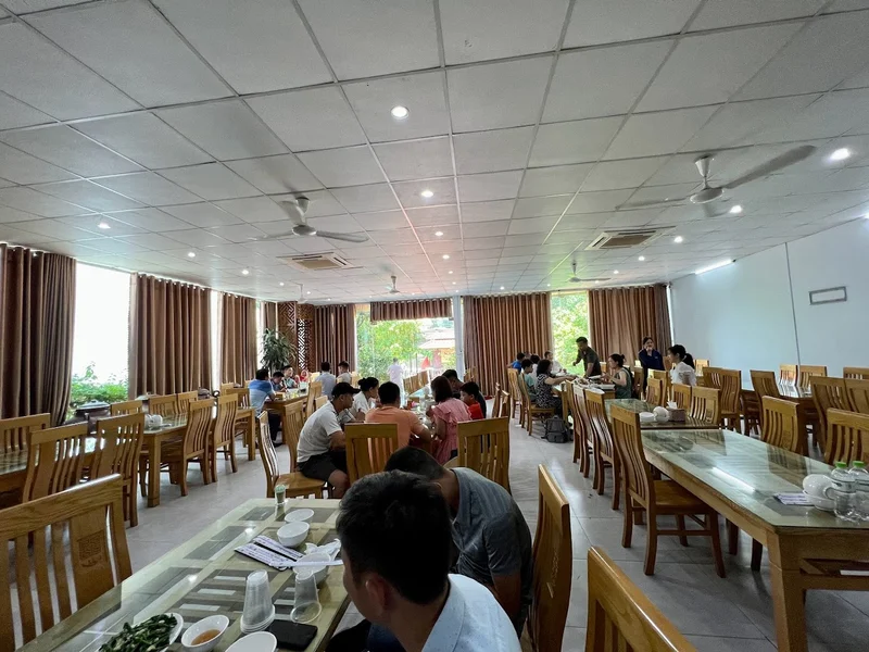 Nhà hàng Phúc Hương Viên Tam Đảo