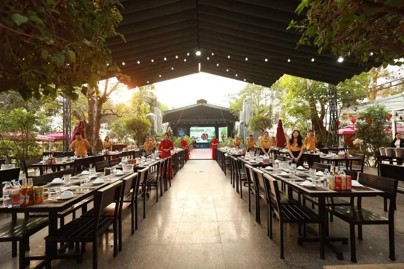 Nhà hàng Taaa Garden