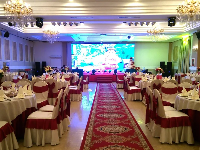 Nhà Hàng Tiệc Cưới Sen Vàng - Biên Hòa