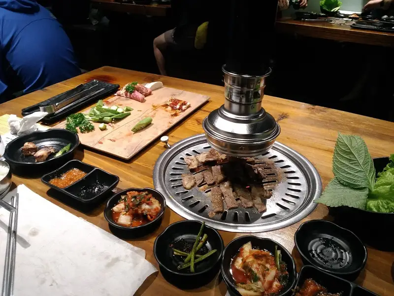 Fungi Chingu Chợ Đêm