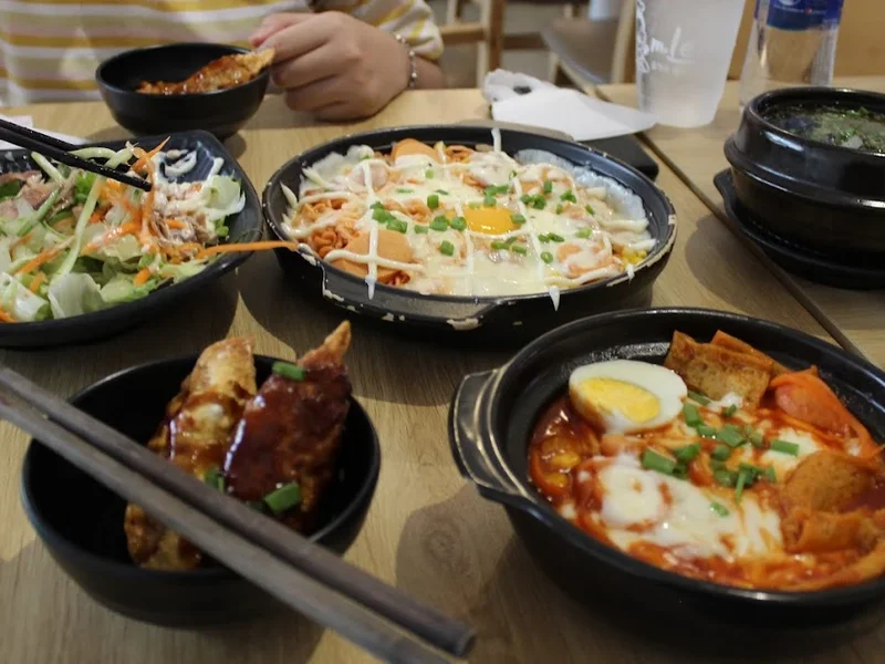 Quán ăn Hàn Quốc Ông Lei Trung Dũng (Mr.Lei)