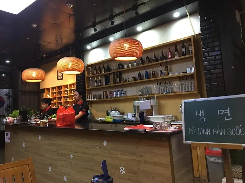 정담 Korean Restaurant (Nhà hàng Hàn Quốc Tri Kỷ)