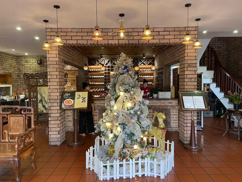 Nhà hàng HẢI SẢN EDEN