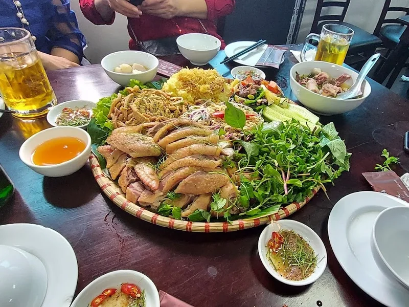 Gà Già Hùng Thuý 1