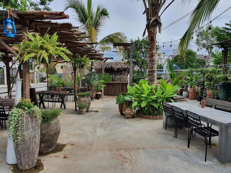 Mai Taï - Food & Drink Garden