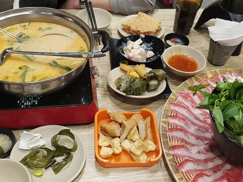 Nhà Hàng Thái Chai Talay