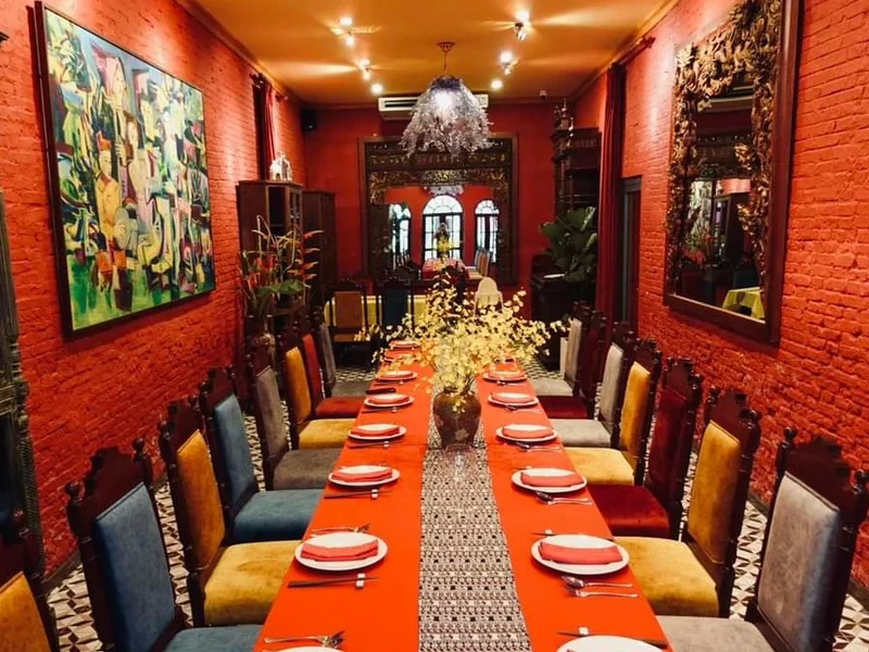 Lạc Thái Restaurant