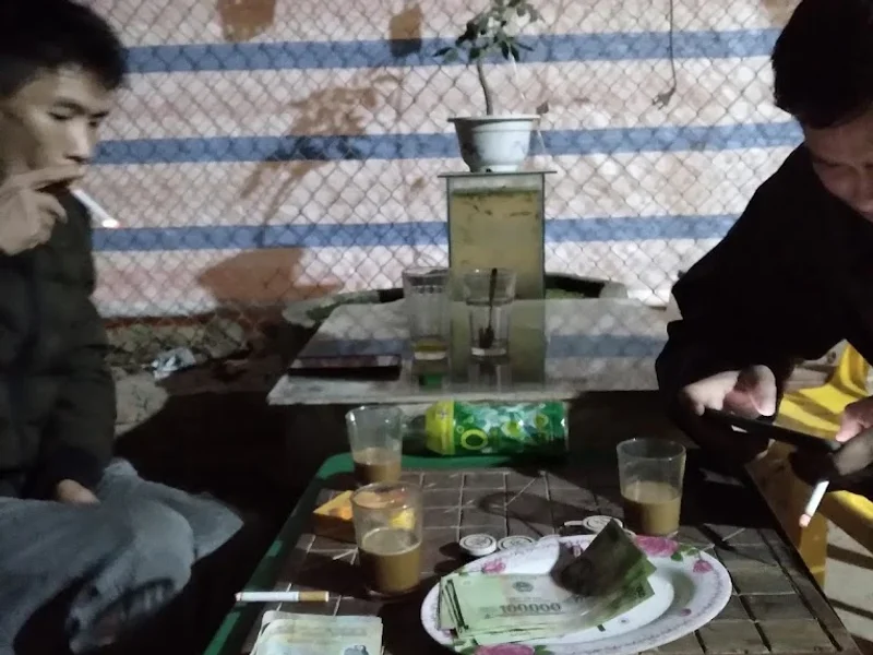 CẦU KÊNH BIA HIỂN TRANG