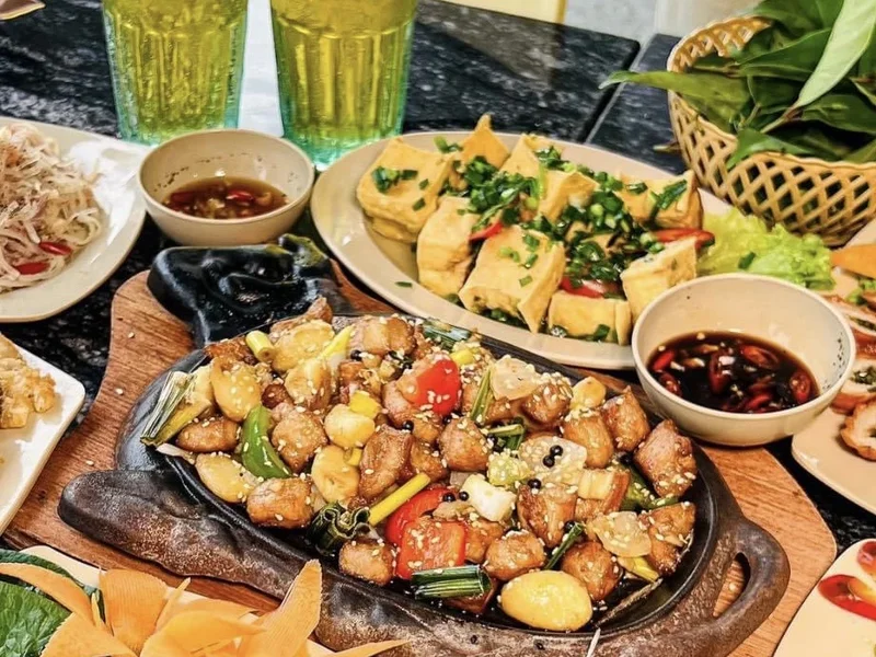 Bia hơi đường tầu