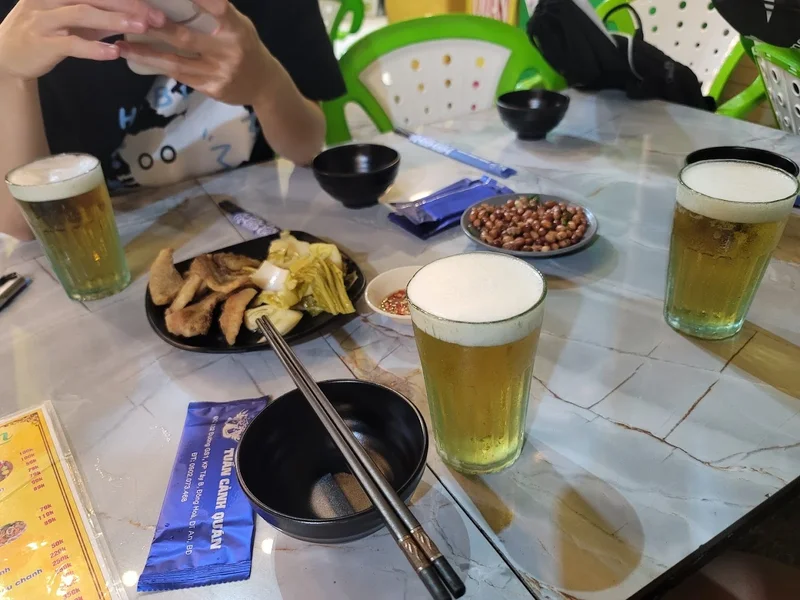 TUẤN CẢNH QUÁN - BIA HƠI HÀ NỘI| BIA HƠI HÀ NỘI DĨ AN