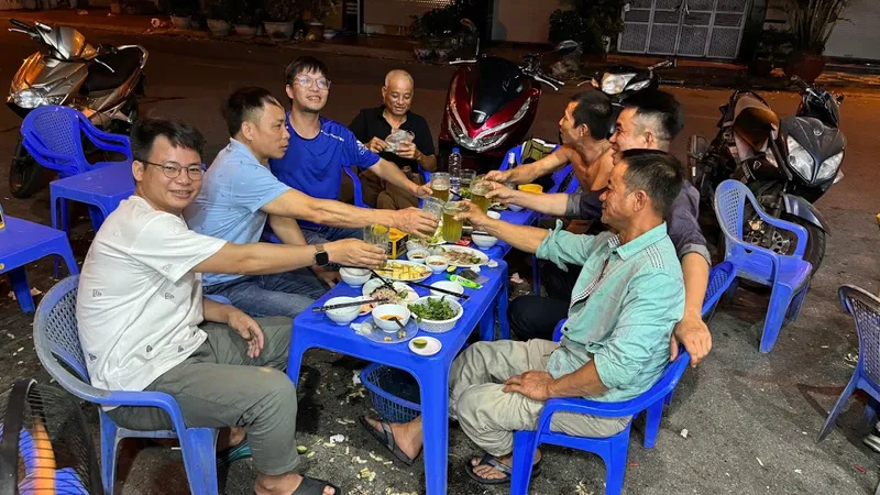 Quán bia hơi Hà Nội