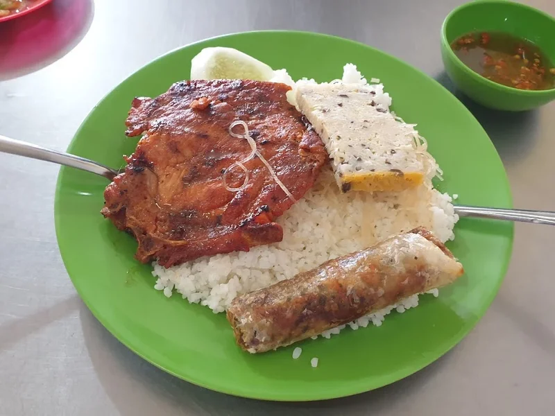 Cơm tấm Khanh Kiều