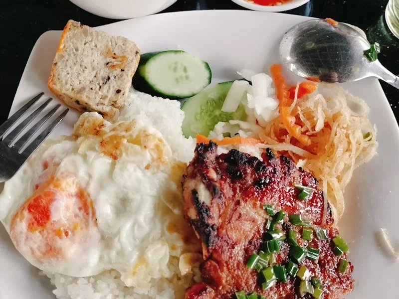 Cơm tấm Mơ