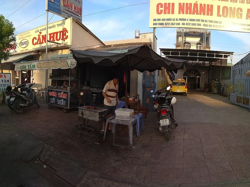 Quán Cơm Tấm 650