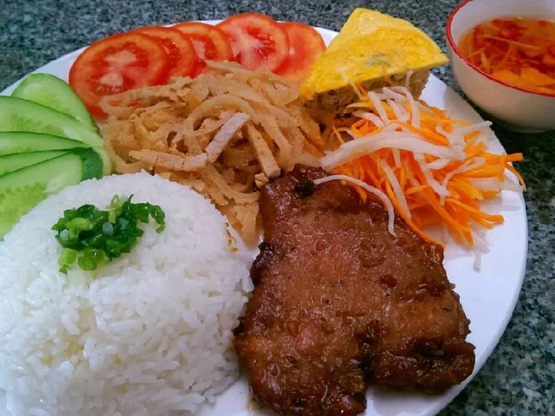 Quán cơm Tấm Cây Mận