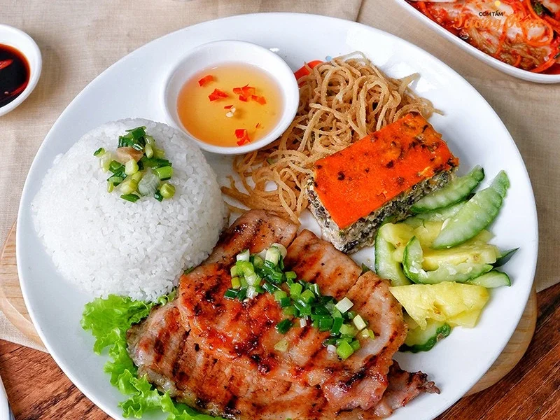 Quán cơm Việt