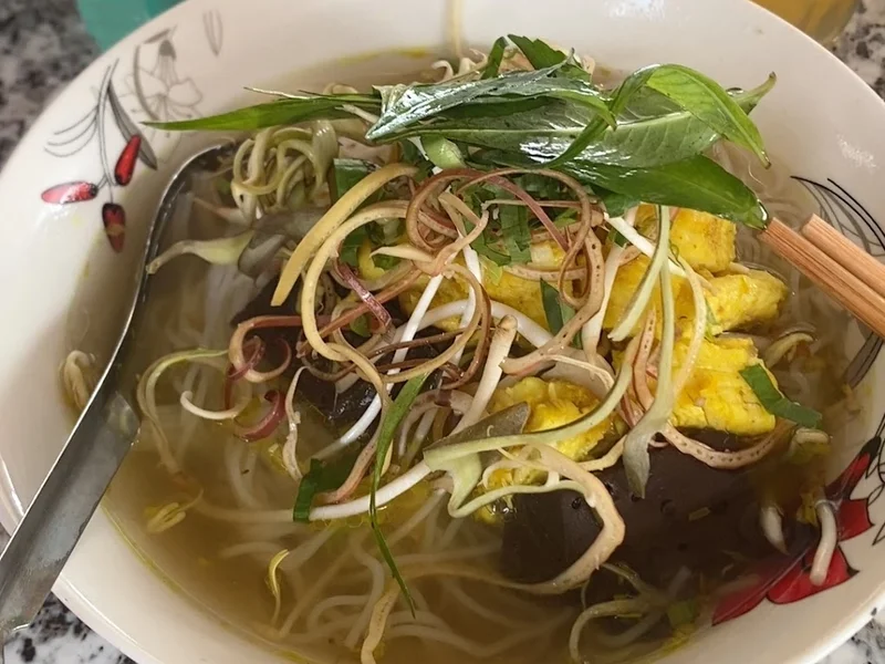 Cơm tấm - bún cá