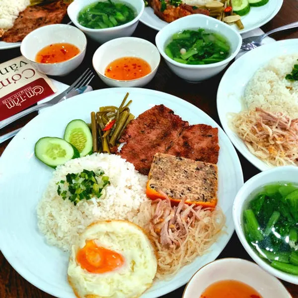 Cơm tấm HUỲNH GIA| Cơm Trưa Tân Uyên | Quán Cơm Ngon Tân Uyên