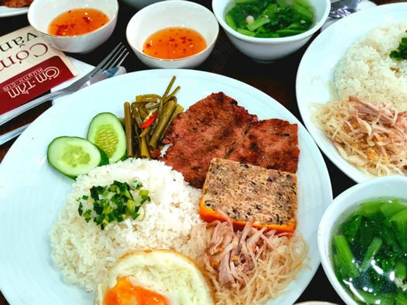 Cơm tấm HUỲNH GIA| Cơm Trưa Tân Uyên | Quán Cơm Ngon Tân Uyên