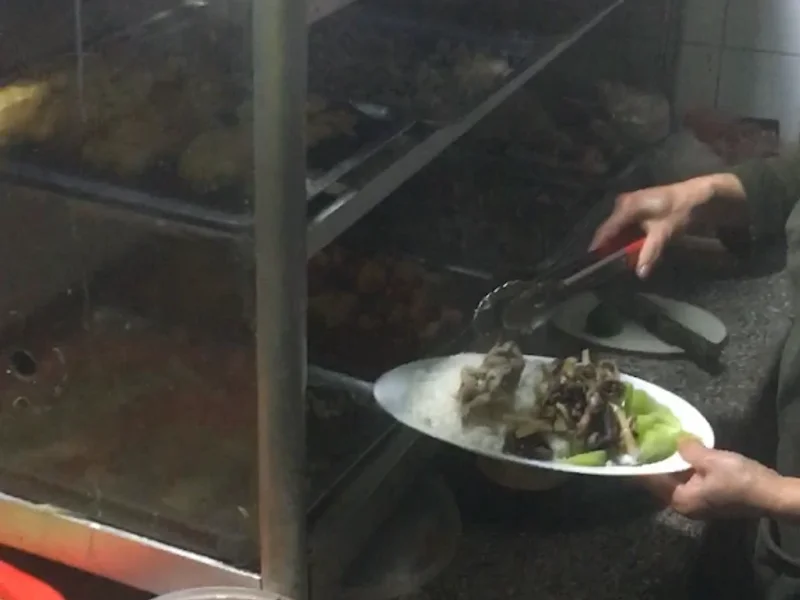 Quán Cơm Hướng Tấn