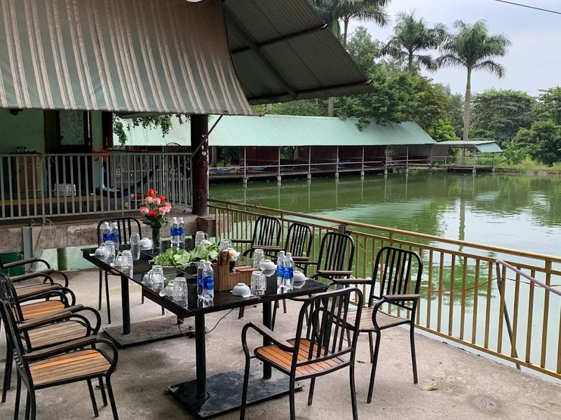 Quán ăn gia đình - Câu cá giải trí Danh Lợi