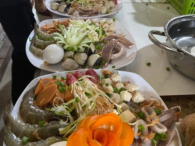 Quán Ăn Gia Đình HƯƠNG QUÊ