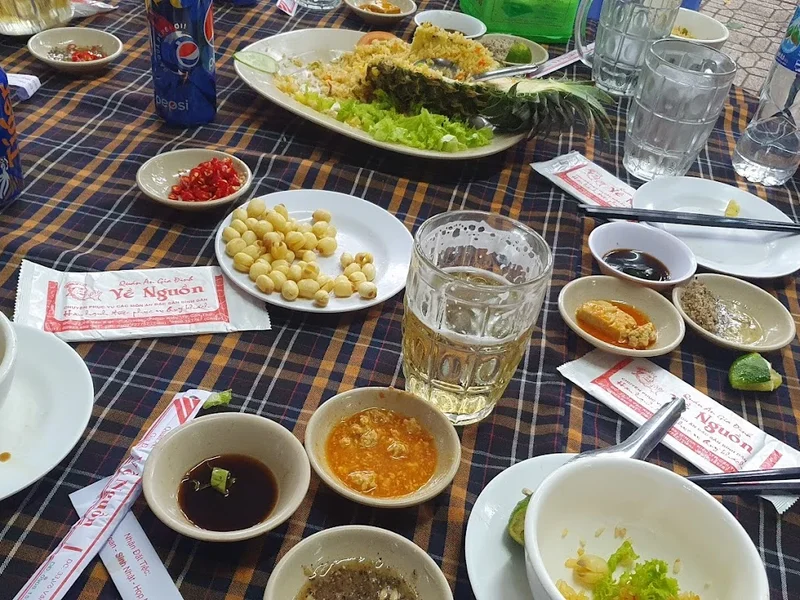 Về Nguồn - Quán ăn gia đình