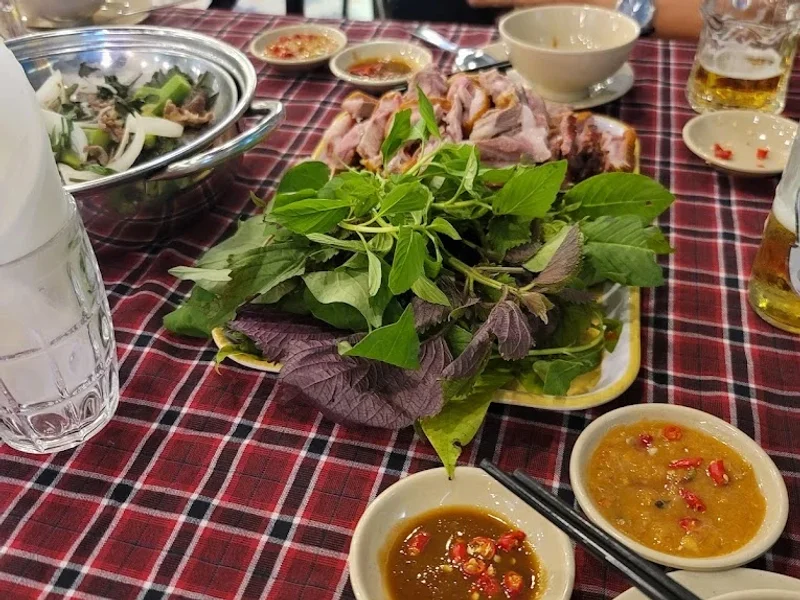 Quán Ăn Gia Đình Hương Đồng