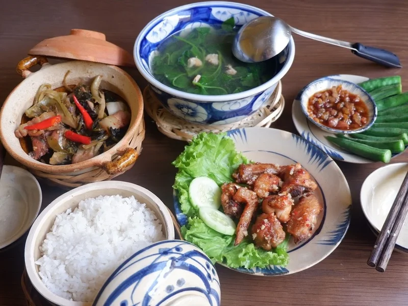 Tiệm Cơm 75s