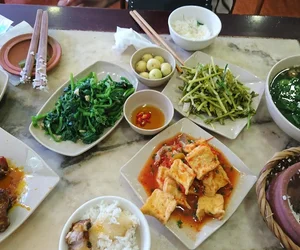 quán cơm gia đình tại Hà Nội