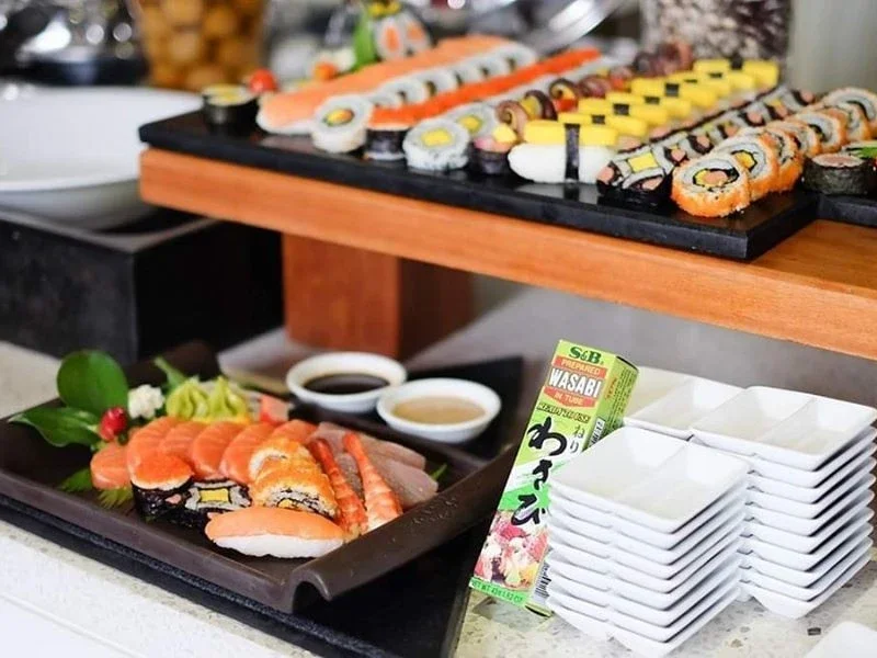 Sushi takeaway Cuối tuần