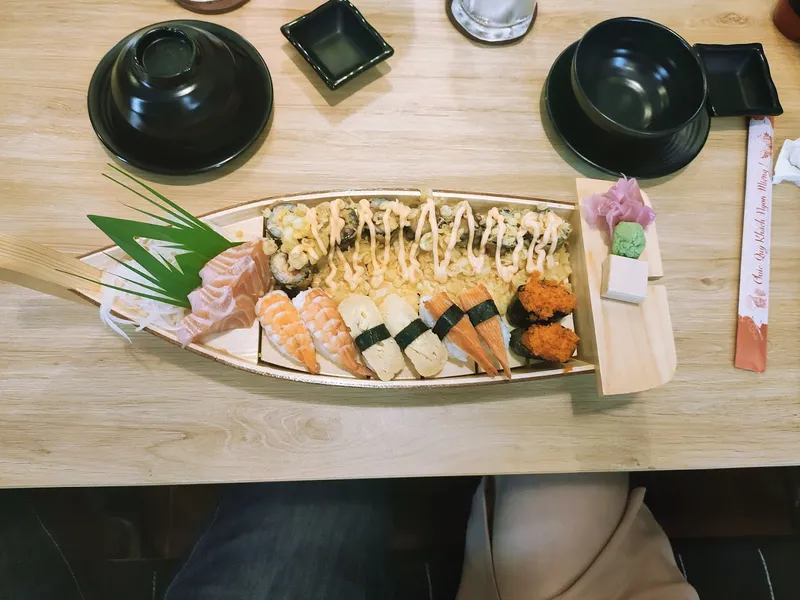 Sushi xiên