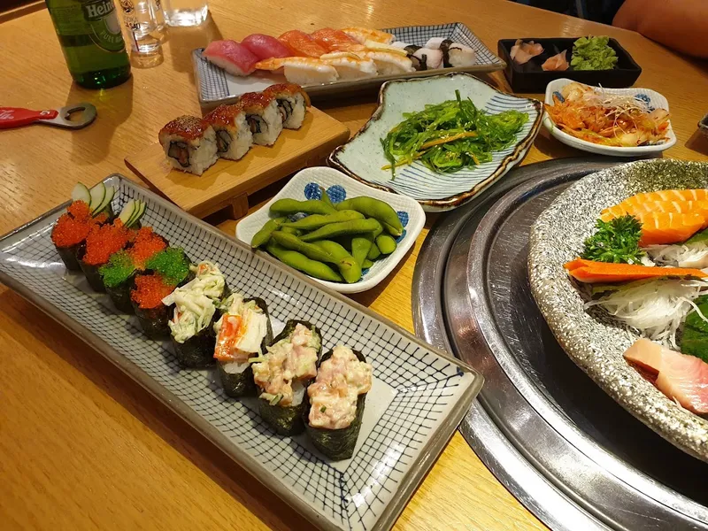 Nhà hàng Asahi Sushi