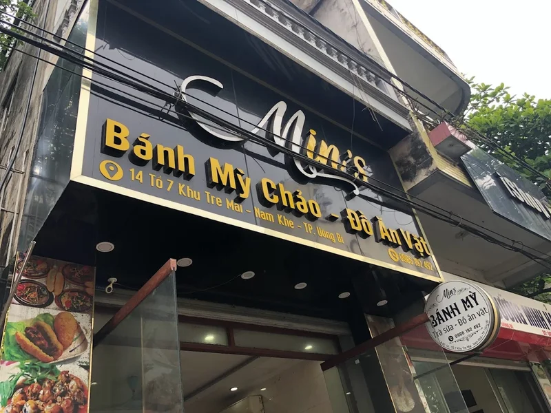 Min's Bánh Mỳ Chảo