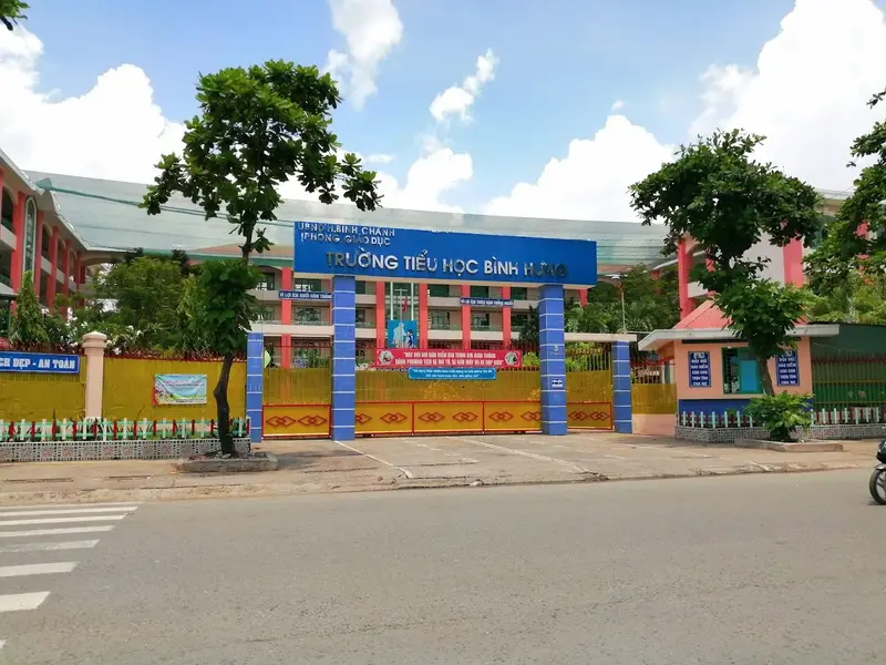 Trường tiểu học Bình Hưng