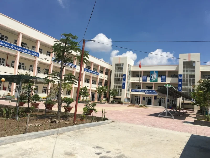 Trường Tiểu học Qui Đức