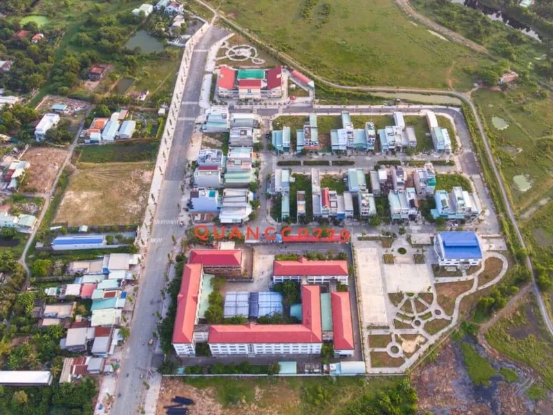 Trường Tiểu học Tân Kiên