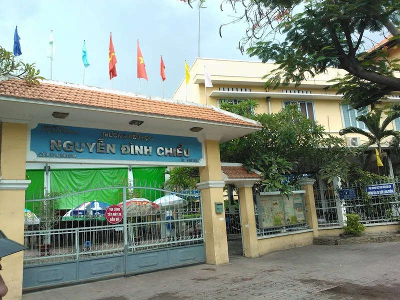 Trường Tiểu học Nguyễn Đình Chiểu